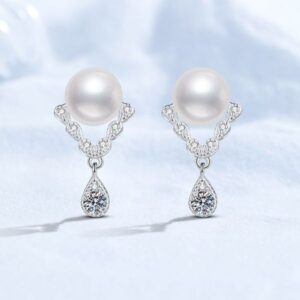 Moissanite Stud Earrings S925 Sterling Silver with Natural Freshwater Pearls, V-Shaped Elegant High-End Earrings for Women, Fashion Jewelry Wholesale