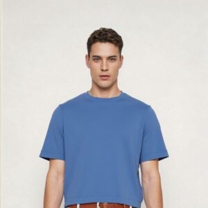 the threedimensional cut is more stylish and the womens classic navy blue round neck tshirt combines fashion and comfort