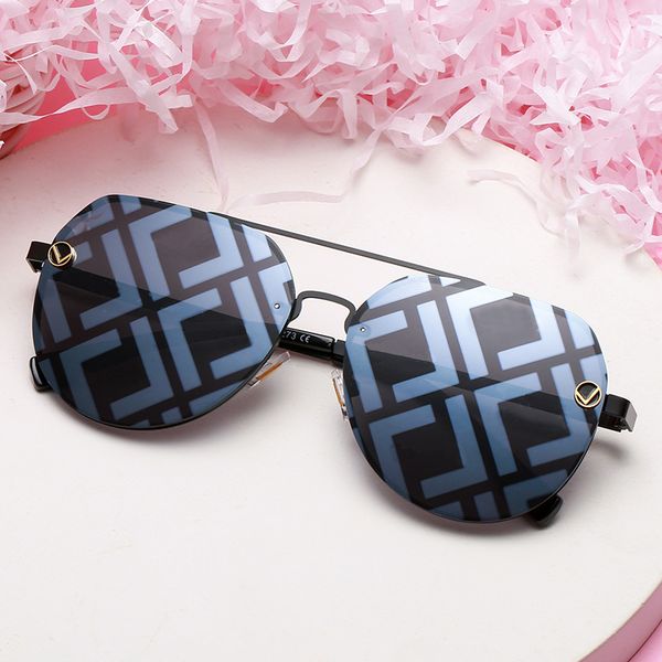 2023 Summer Fashion Sunglasses For Women Men Designer Sun Glasses Beach Goggles Frog Mirror Man Sunglass With Box Eyeglasses