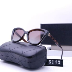 Designer Sunglasses for Women Men Flower Lens Sunglasses with Letter Designer Sun Glasses Unisex Traveling Sunglasses Black Grey Retro Frame Design