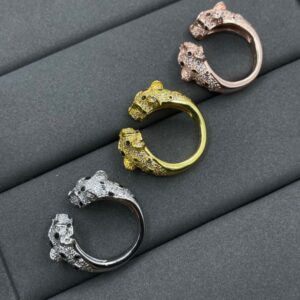 Genderless designer style ring elegant classic style ring diamond-set gold-plated metal style ring, love ring, suitable for both men and women.