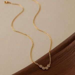 Light luxury zircon versatile fashion necklace for women's business white-collar commuting daily style weekend dating collarbone chain