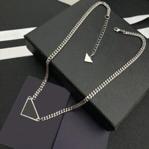 Designer Necklace Brand Luxury Women Classic Pendant Wedding Party Choker Chain Jewelry Wholesale Gift with Box