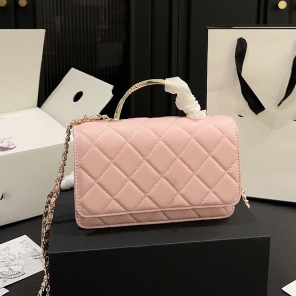 Woc Rhine-Diamond Metal Handle Luxury Handbag Fashion Women Shoulder Bag Leather Gold Hardware Metal Twistlock Matelasse Chain Crossbody Bag Purse Makeup Bags 19cm