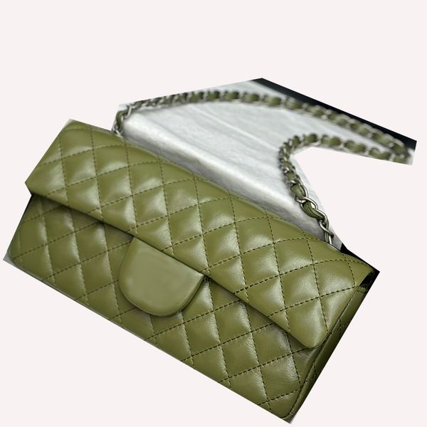 Womens Shoulder Bag Leather Rib Silver Hardware Metal Twistlock Matelasse Chain Hand Crossbody Bag Underarm Bag Dinner Dress Bag Makeup Bag 26x11cm