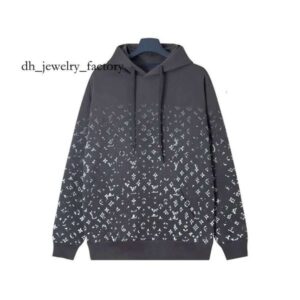 Vuittons Hoodie Mens Designer Hoody Men Hoodies Pullover Luxury Mens Vittion Tshirt Clothes Sweatshirt Sweater Mens Casual Tops Men Vuittons Clothing 042