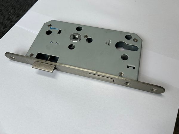 Durable Premium Lock Core Set with Secure Locking Mechanism for Doors and Windows