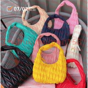 Women's underarm hobo Crossbody bags Wander Matelasse with shoulder strap Genuine Leather clutch tote mens Designer purses small hand