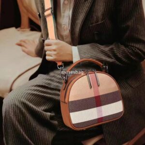 High quality niche design fashionable cowhide women's bag new single shoulder bag fashionable apple bag versatile trendy crossbody bag handbag