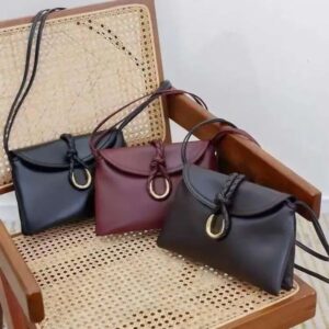 Designer bag New smooth leather envelope textured tote bag luxury bag Commuter practical women's shoulder bag Crossbody bag