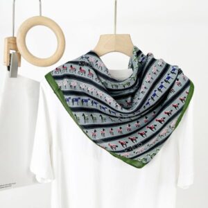 Japanese and Korean simple and fashionable horse queue print square scarf –866609