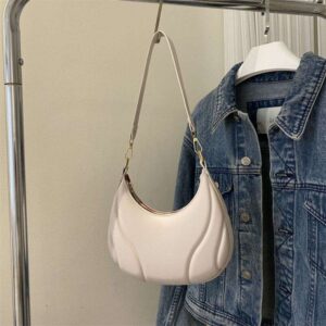 High Beauty French Bags for Women 2025New Fashionable Niche Underarm Bag Versatile Ins Single Shoulder Net Red Envelope