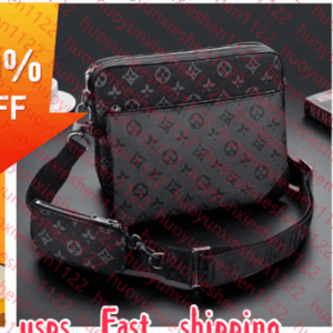 2025 Handbags Men Leather TRIO Messenger Bags Luxury Shoulder Bag Make up Bags Designer Handbag Luxurys designers Mens Shoulder Bags