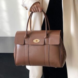 Genuine Leather Women's Hot New Briefcase: Versatile Shoulder Crossbody Handbag, Brown Classic bags 03