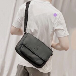 Mens Nylon Messenger Bag Designer Bag Black Cross Body Shoulder Bags Crossbody Men Flap 28cm 10A