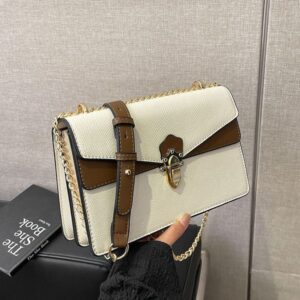 This is a new style of fashionable chain bag for women, a versatile and elegant single-shoulder crossbody bag