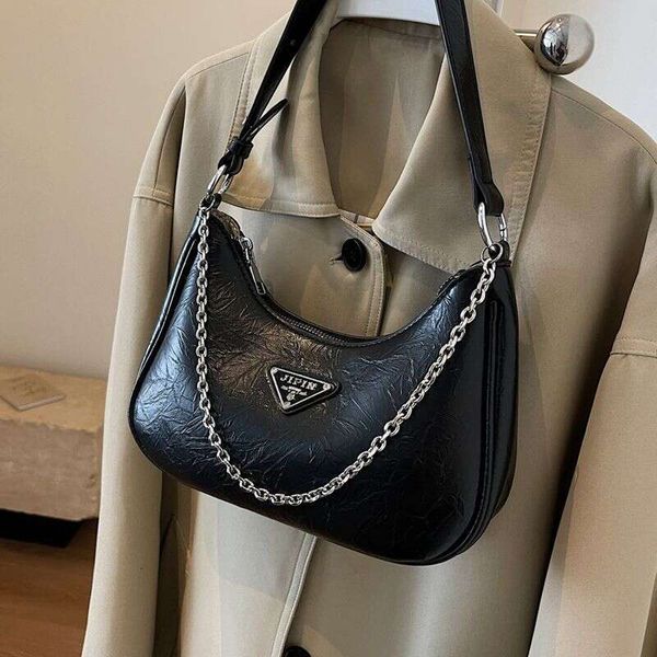 Internet celebrity high-end handbag for women 2025 new autumn and winter popular versatile crossbody bag niche single shoulder