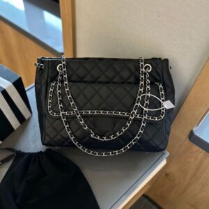 Designer bags Classic Luxury Women Leather Shoulder Bag Handbag Second hand Beach bag Chain handbag Shopping Bag Large capacit yTote travel bag Fortune Bag 35m