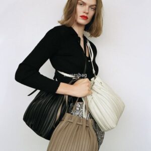 Women's Bag New High Quality Large Capacity Versatile Mini Bucket Bag High Quality Small Pleated Strap Mouth Single Shoulder Crossbody Handbag