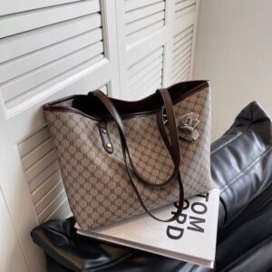 Luxury Designer Bags Fashion Tote Bag Handbags Classic Pattern Leather Chrome Summer Handbags Timeless Luxury Leather Trim Beach Bags Women Shoulder Bag001