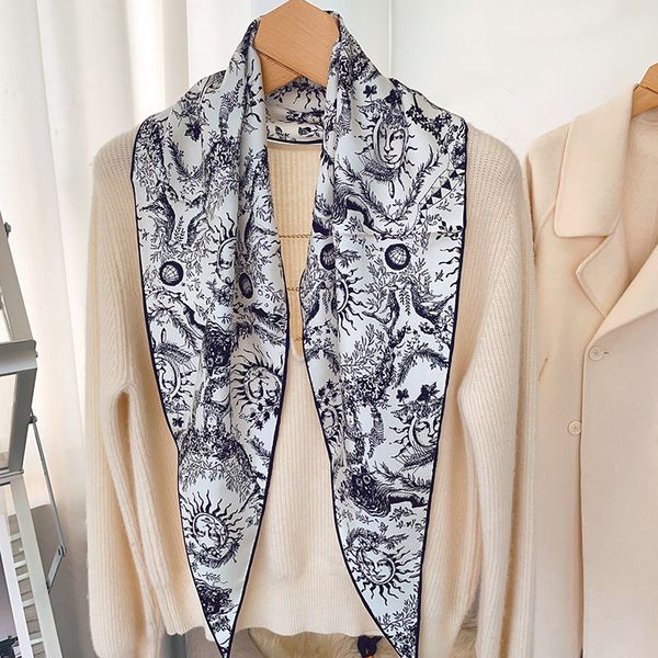 Silk fashionable and personalized ladies' twill diamond scarf --863043