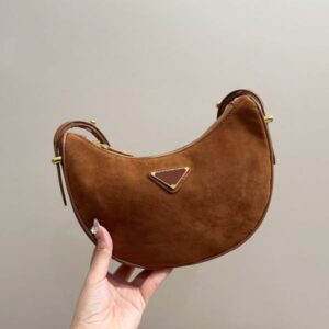 Designers bags Women Luxurys Waist bag Retro Bags Chest bag Shoulder Bags Classic Armpit bag Handbags Tote Crossbody Zip Closure Women Hobo Fortune Bag13m