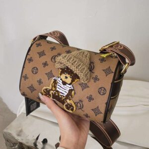 Embroidered teddy bear pillow women's light luxury Boston bag, trendy printed single shoulder crossbody bag