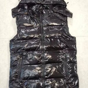 Men Down Jackets Winter Down Vest Designer White Duck Padded Jacket with NFC Thick Fluffy Outerwear Parkas Plus Size Couple Style in Black Upgraded version