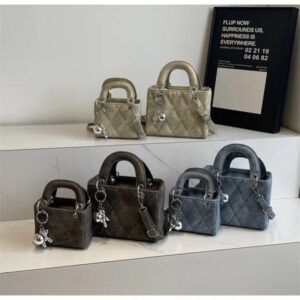 Free Shipping Designer Shoulder Bags 2025 Spring New Fashionable Crossbody Vintage Bag for Woman Black