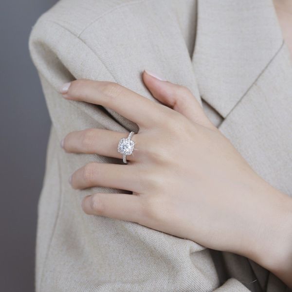 Wholesale Womens Designer Jewelry: Exquisite White Moissanite Diamond Look Squared Ring