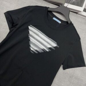 Designer T-Shirt Hoodie Fashion Spring Clothing Tees Simple Style Clothing for Laddies 2 Option