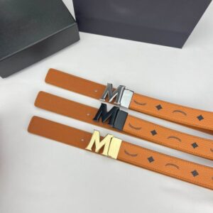 Womans Belts Designer Genuine Leather Casual Mans Belt Letters Smooth Buckle 3 Color Plated Gold Buckles