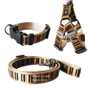 Collars Leashes Set Designer Dog Leash Seat Belts Pet Collar and Pets Chain for Small Medium Large Dogs Cat Chihuahua Poodle Bulldog Corgi Pug Brown B34