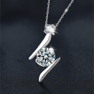 S925 Sterling Silver Moissanite Lightning Pendant Necklace for Women, Minimalist Clavicle Chain, Elegant Sparkle Jewelry Gift