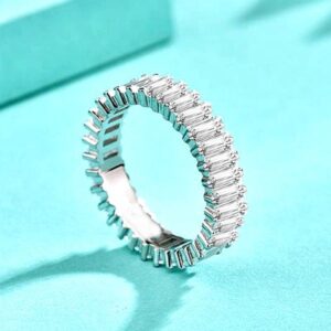 New 925 Sterling Silver Ring for Women, Candy-Shaped Design with Row of Diamonds, Fashionable, Non-Tarnish, Trendy Jewelry