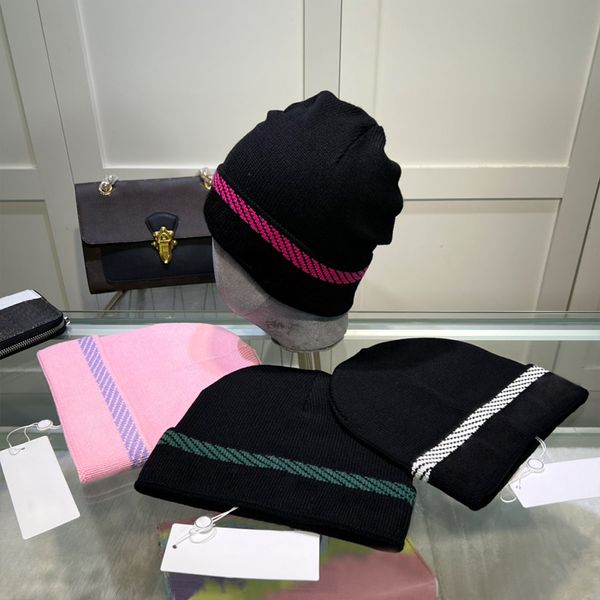 Fashion Warm Knitted Hats Designer Beanie Cap Breathable Skull Caps for Man Woman 4 Colors