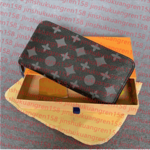 fashion Clutch Bag 2023 Women Coin Purses M60697 Emilie long wallet men Purse holders 4 credit card slots Designer button Man Wallets cardholder key pouch