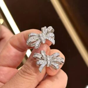 Collection of diamond earrings | Triangle / Bowknot style, exquisitely chic style is well captured