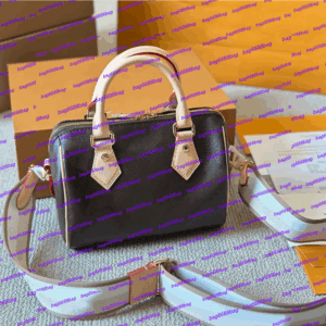 2024 New designer Color large capacity classic pillow Fashion casual daily commuter shoulder Crossbody bag 30cm25cm20cm15cm