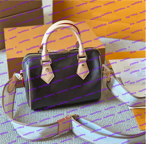 2024 New designer Color large capacity classic pillow Fashion casual daily commuter shoulder Crossbody bag 30cm25cm20cm15cm