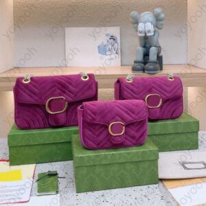 Classic Chain Bags Womens Designer Bag Autumn/Winter Velvet Double Letter Vintage Shoulder Bag Fashion Cross Body Bag 5A Top Quality