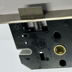 Durable Complete Lock Assembly with Robust Locking Mechanism