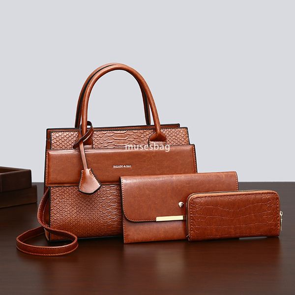 European and American women's high-end fashion trend retro fashion crocodile pattern multifunctional set three piece set versatile temperament and large capacity