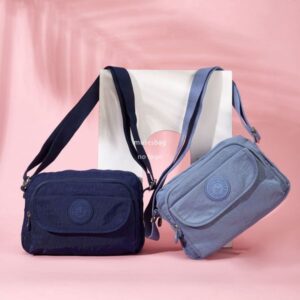 New single shoulder crossbody bag simple wind light foreign trade clamshell large capacity waterproof nylon crossbody bag wholesale