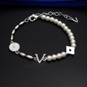Designer Bracelets Women Luxury Brand Jewelry Pearl Bracelet Letter Bangles 18K Gold Plated Wedding Gift Bangle