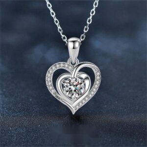 925 Sterling Silver Double Heart Moissanite Pendant Necklace Romantic Lock Collarbone Jewelry Gift for Girlfriend Birthday