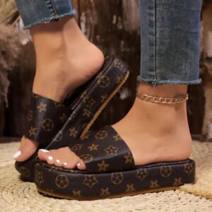 Free Shipping 2025 new slides designer Slippers womans sandals black Platform Peep Toe shoes Indoor home outdoor women