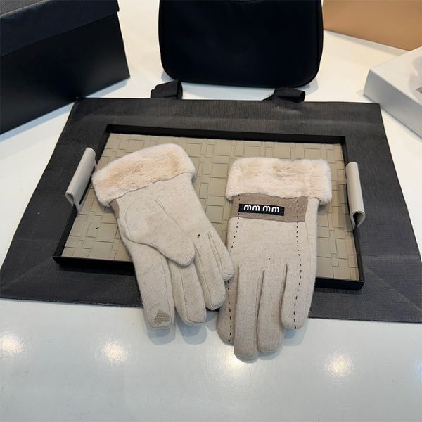 Designer Autumn And Winter Leather Gloves For Warmth Luxury Mens Women Thick Leather High-End Gloves Winter Gifts And Gifts With Packagins