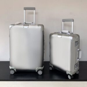 Suitcases Luggage Boarding Rolling Designer Suitcase With Wheel Travel Universal Lager Capacity Men Women Trolley case Luxury Luggage Combination Lock