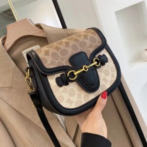 Free shipping 2025 New designer bag Fashion popular printed single shoulder crossbody bag premium texture for women 01